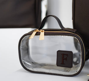 Kit Bolsos Maternidad Ella Café - Maleta con ruedas, Bolso Madison, Madison Mini, neceser Cristal PP, kit portadocumentos y portachupetes.