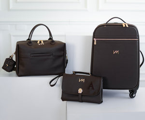 Set de Bolsas de Maternidad Ella Café - Maleta con ruedas, Bolsa Madison, cambiador portátil y portachupetes.