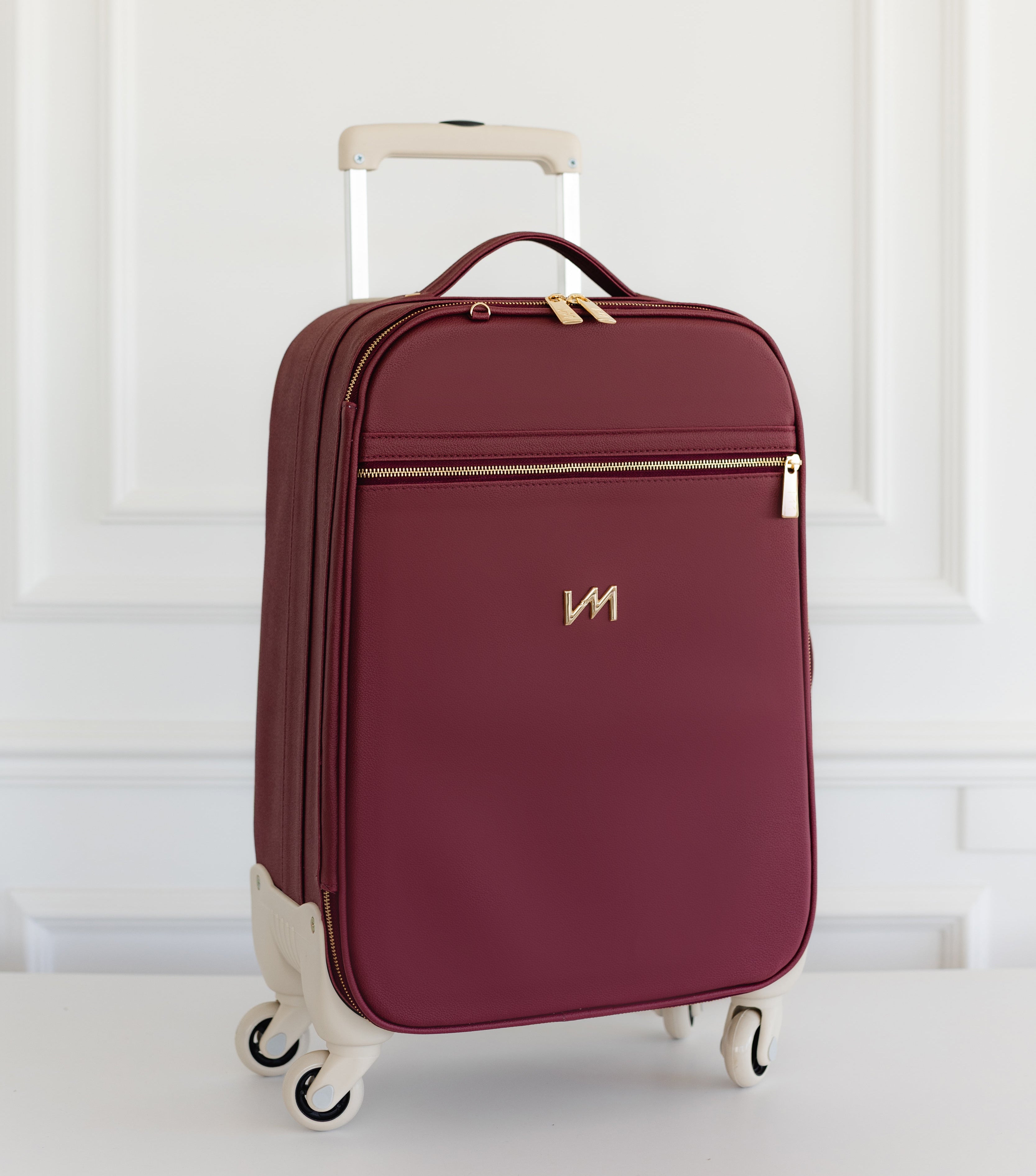 Maleta de maternidad con ruedas Ella Burdeos