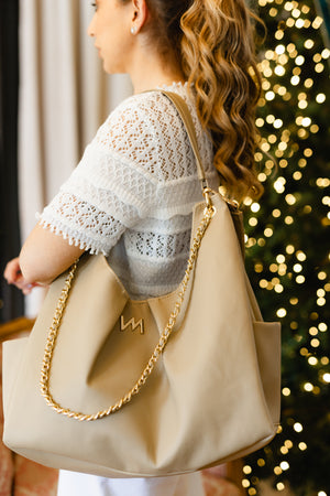 Kit Bolsos Maternidad Ella Beige - Maleta de ruedas, Bolso Madeleine, Mochila 2 en 1 y cambiador portátil.