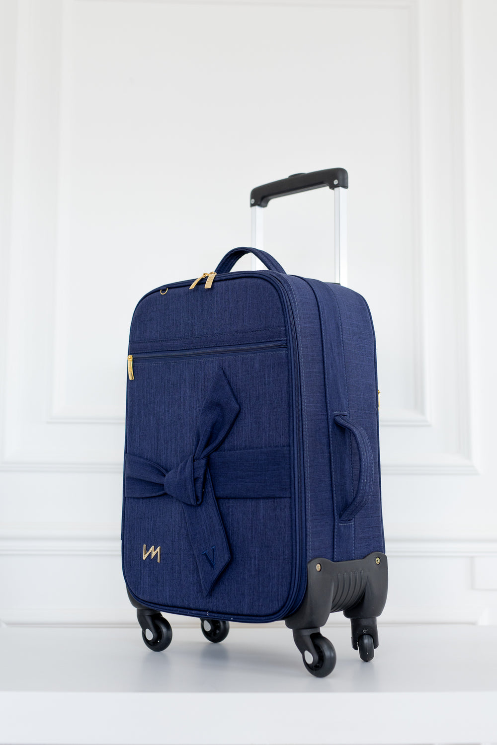 Kit Bolsos Maternidad Nós Marino - Maleta de ruedas, Bolso Kate, Mochila 2 en 1 y Kit Cristal.