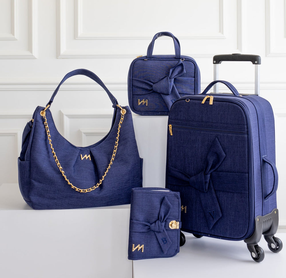 Kit Bolsos Maternidad Nosotros Marino - Maleta con ruedas, Bolso Madeleine, Nevera Térmica y Kit Portadocumentos.