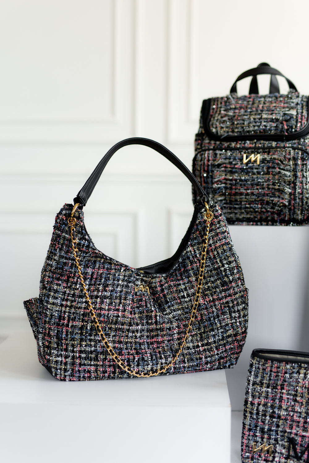 Kit Bolsas Maternidade Tweed Preto - Mala de rodinhas, Madeleine, Mochila 2 em 1, Kit Porta documentos e necessaire PP.
