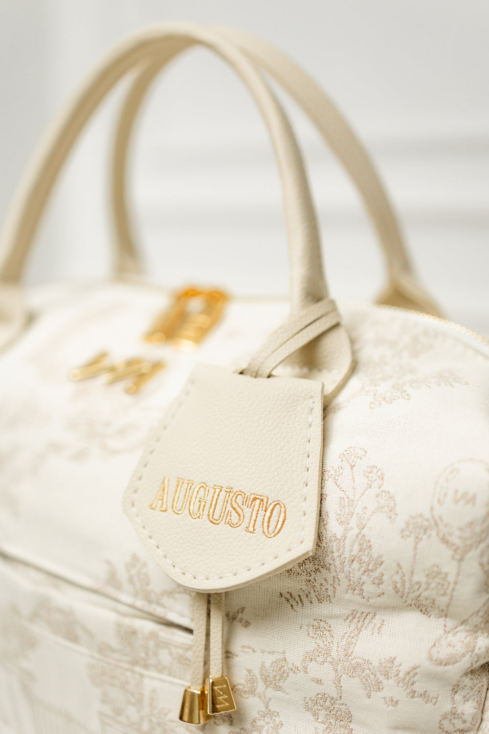 Colgante Ella Nombre Blanco Roto